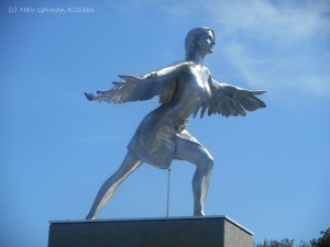 Statue-LakePhoenix